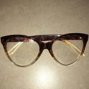 Cat Eyed Eyeglasses